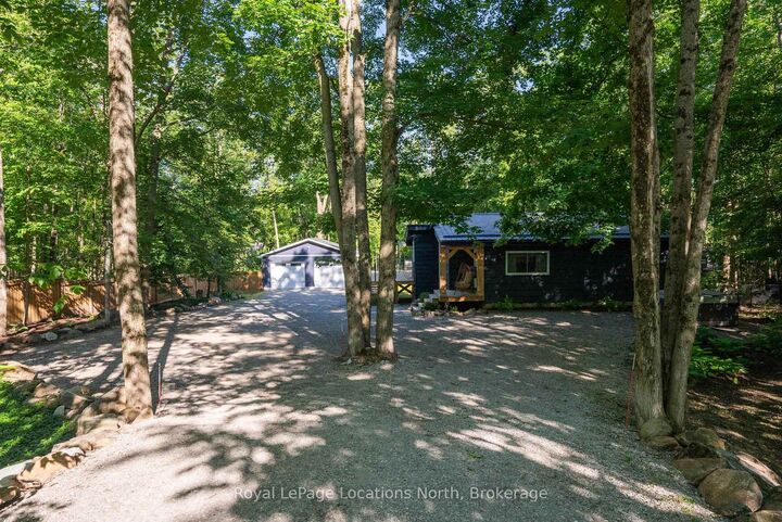 Property Photo:  74 Slalom Drive  ON L0K 1N0 