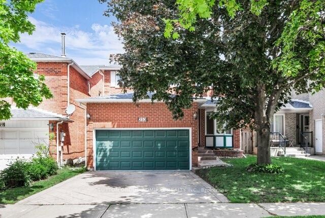 253 Charlton Avenue — photo 1