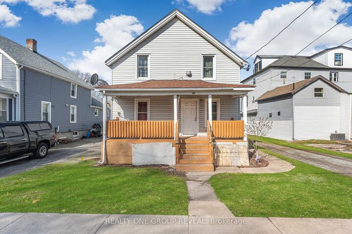 Property Photo:  160 Fares Street  ON L3K 1W2 