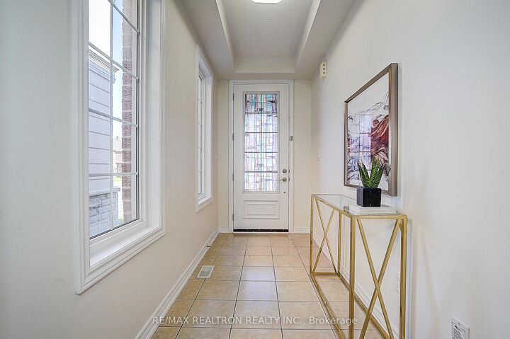 Property Photo: 113 Riding Mountain Drive ON L4E 0V1