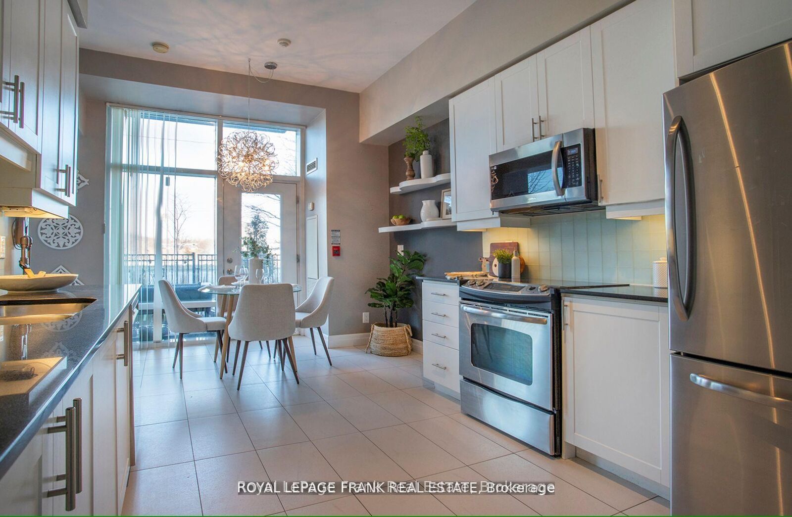 Property Photo: 1600 Charles Street 101 ON L1N 0G4