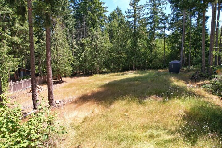 Property Photo: 1108 Pat Burns Ave BC V0R 1X3