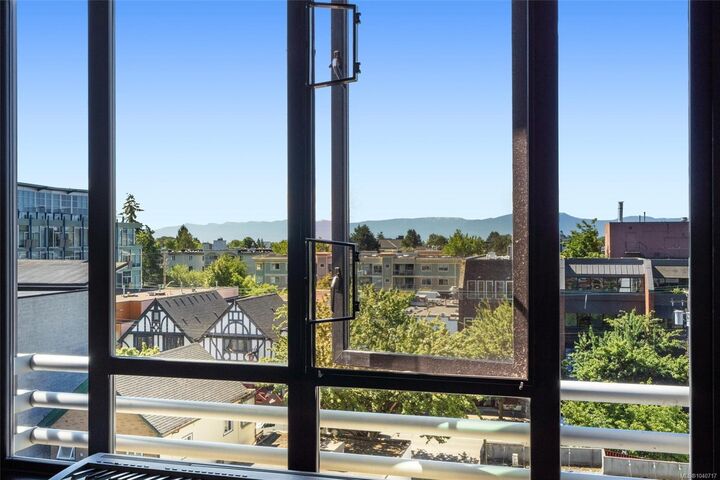 Property Photo: 1029 View St #630 BC V8V 4Y3