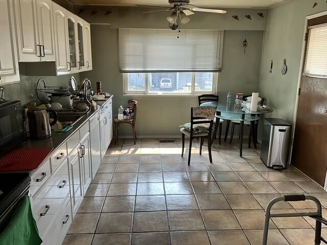 Property Photo: 8280 Rosebank Crescent BC V7A 2K6