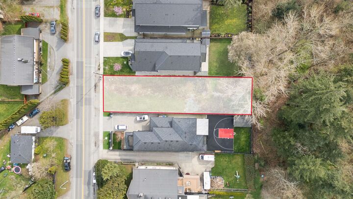 Property Photo:  2083 156 Street  BC V4A 4T9 