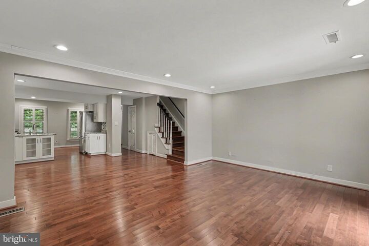 Property Photo:  1306 Kenmore Avenue  VA 22401 