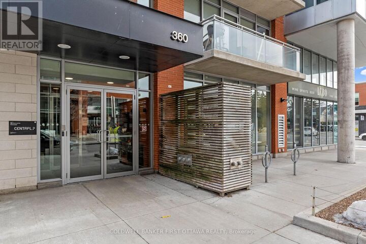 Property Photo:  360 McLeod Street 209  ON K2P 1A9 
