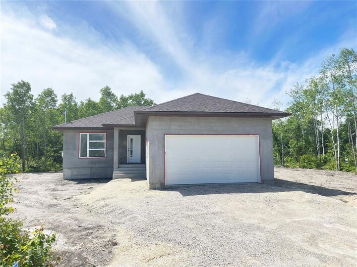 Property Photo:  10 Tamarack Lane  MB R0C 0P0 