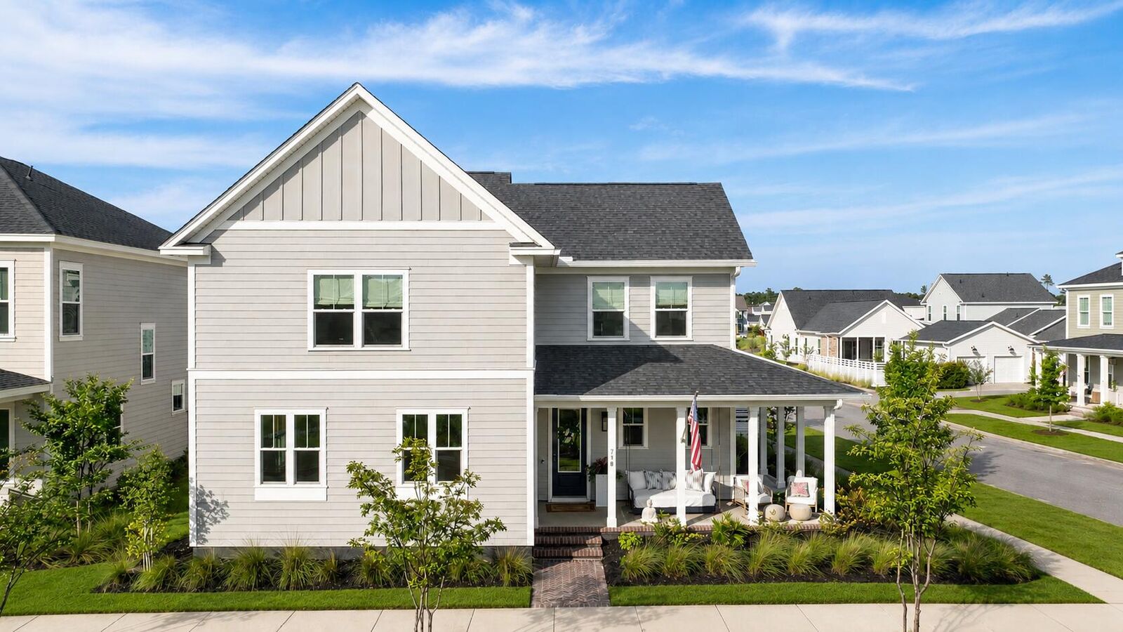Property Photo:  718 Triangle Lane  SC 29486 
