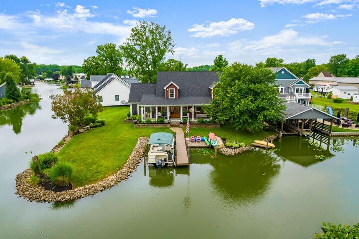 Property Photo:  10230 Canoe Lane  OH 43076 