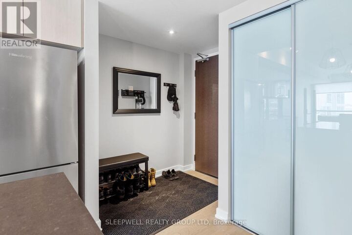 Property Photo:  199 Slater Street 1001  ON K1P 0C8 