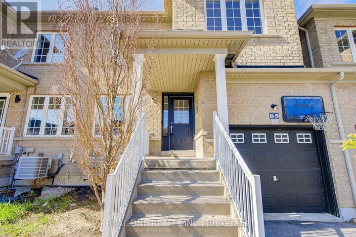 Property Photo:  65 Westcliffe Crescent  ON L4E 0S5 
