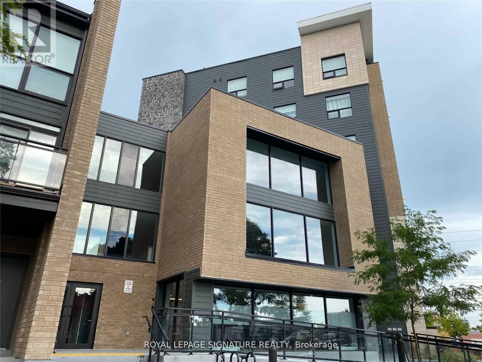 Property Photo:  1 Falaise Road 319  ON M1E 0B9 