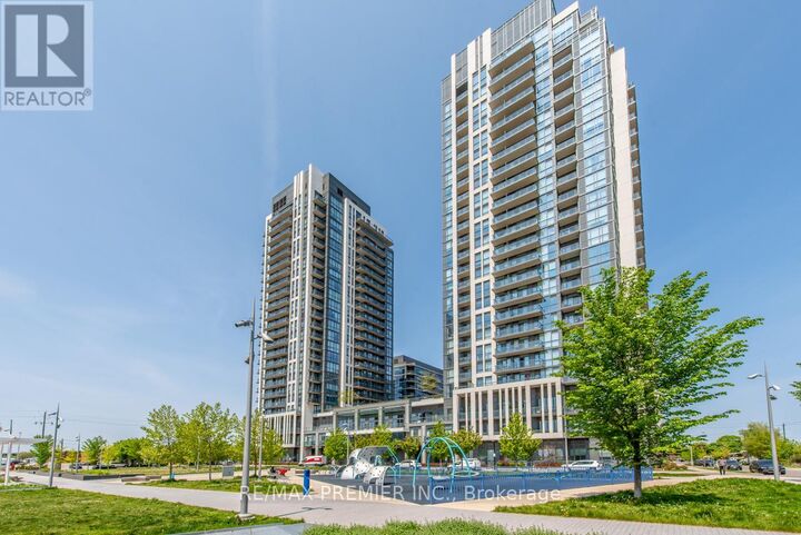 Property Photo:  17 Zorra Street 2101  ON M8Z 0C8 