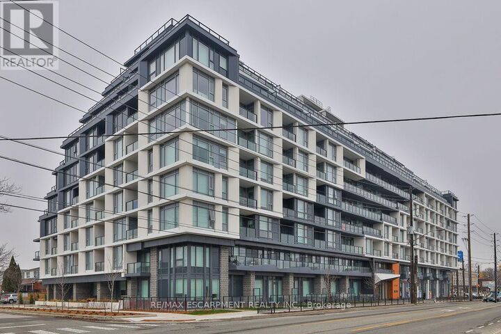 Property Photo:  556 Marlee Avenue 606  ON M6B 0B1 