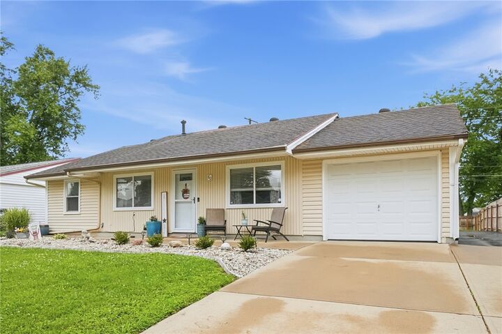 Property Photo:  80 S Hillcrest Drive  OH 45327 