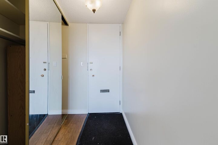 Property Photo:  10883 Saskatchewan Drive NW 904  AB T6E 4S6 