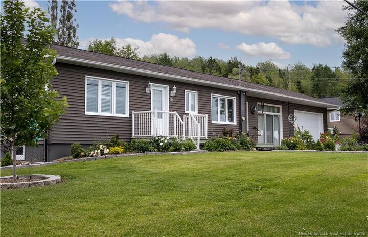 Photo de la propriété:  16 Beaulieu Street  NB E3Y 1C9 
