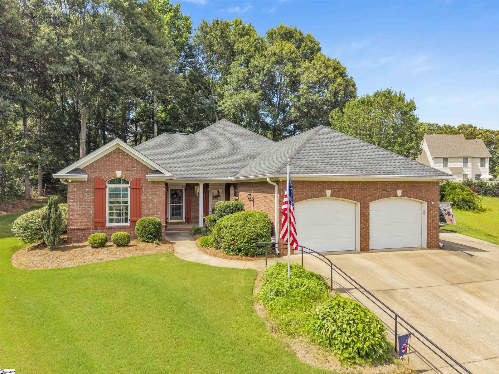 Property Photo: 726 Moonridge Drive SC 29369