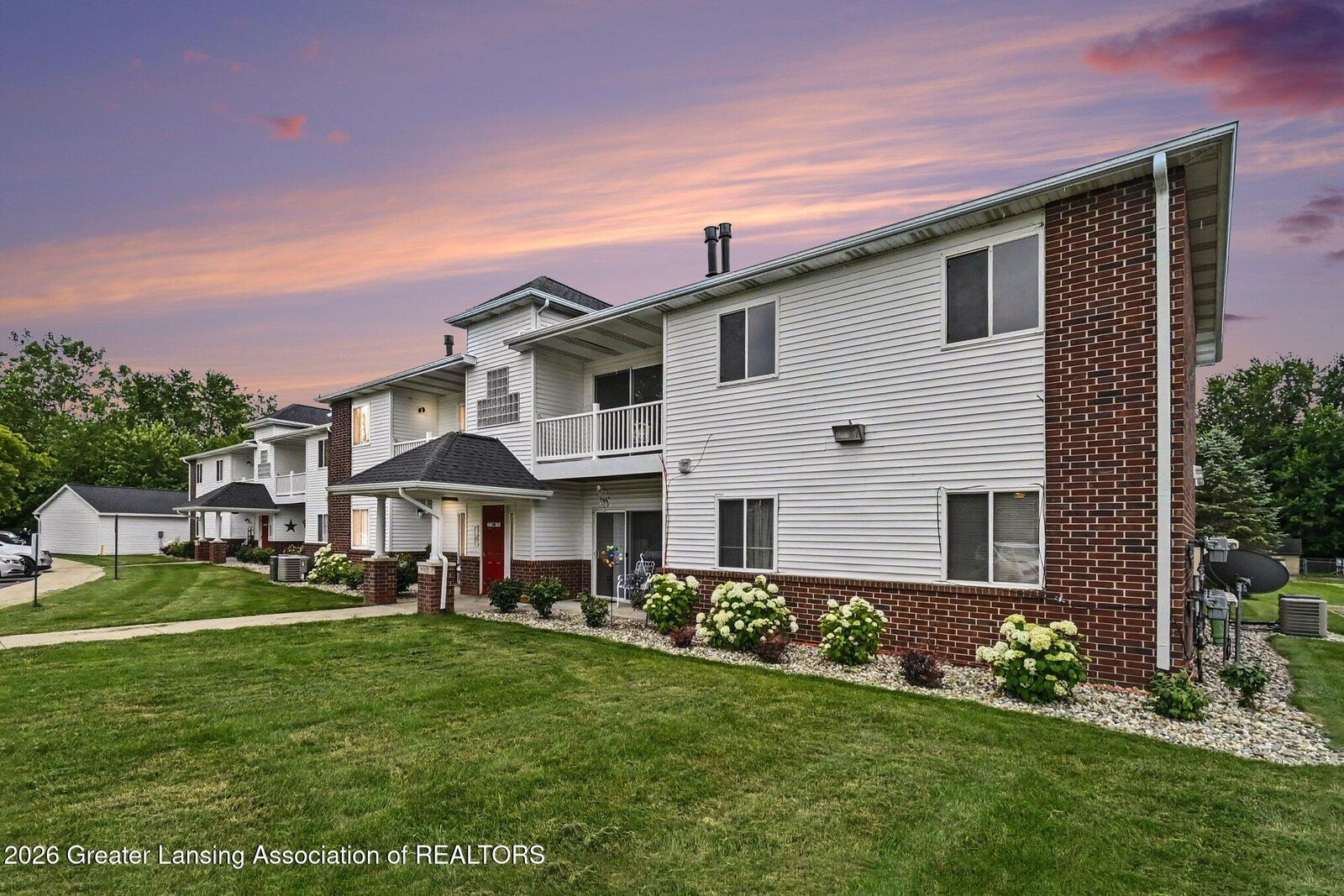 Property Photo:  904 Carom Circle  MI 48854 