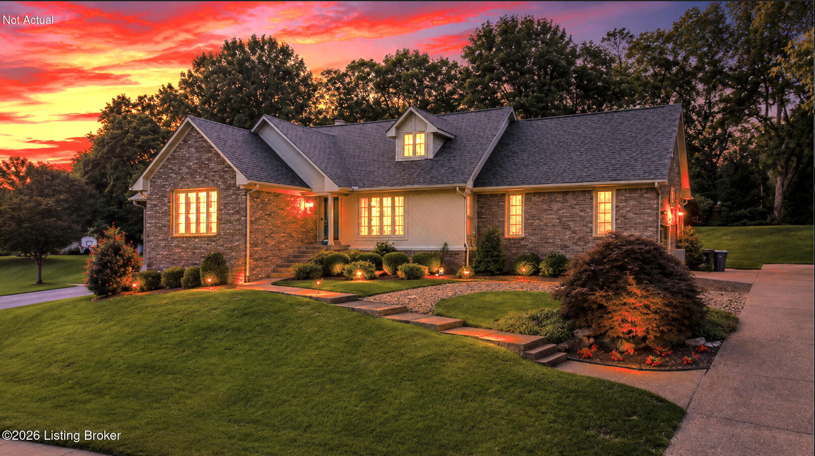 Property Photo: 4513 Wolfspring Dr KY 40241