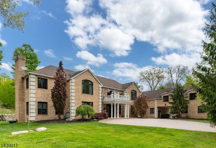 Property Photo:  305 Green Rd  NJ 07871 