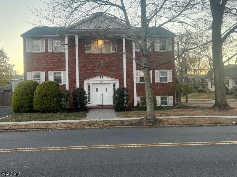 Property Photo:  169 Mountain Ave  NJ 07090 