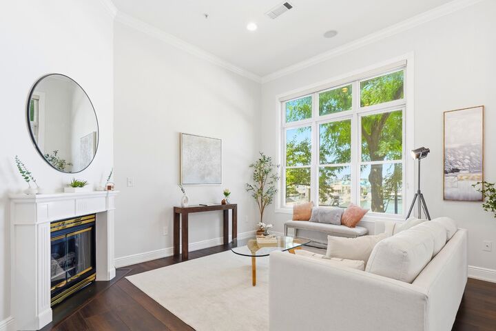 Property Photo:  15 Warren St 124  NJ 07302 