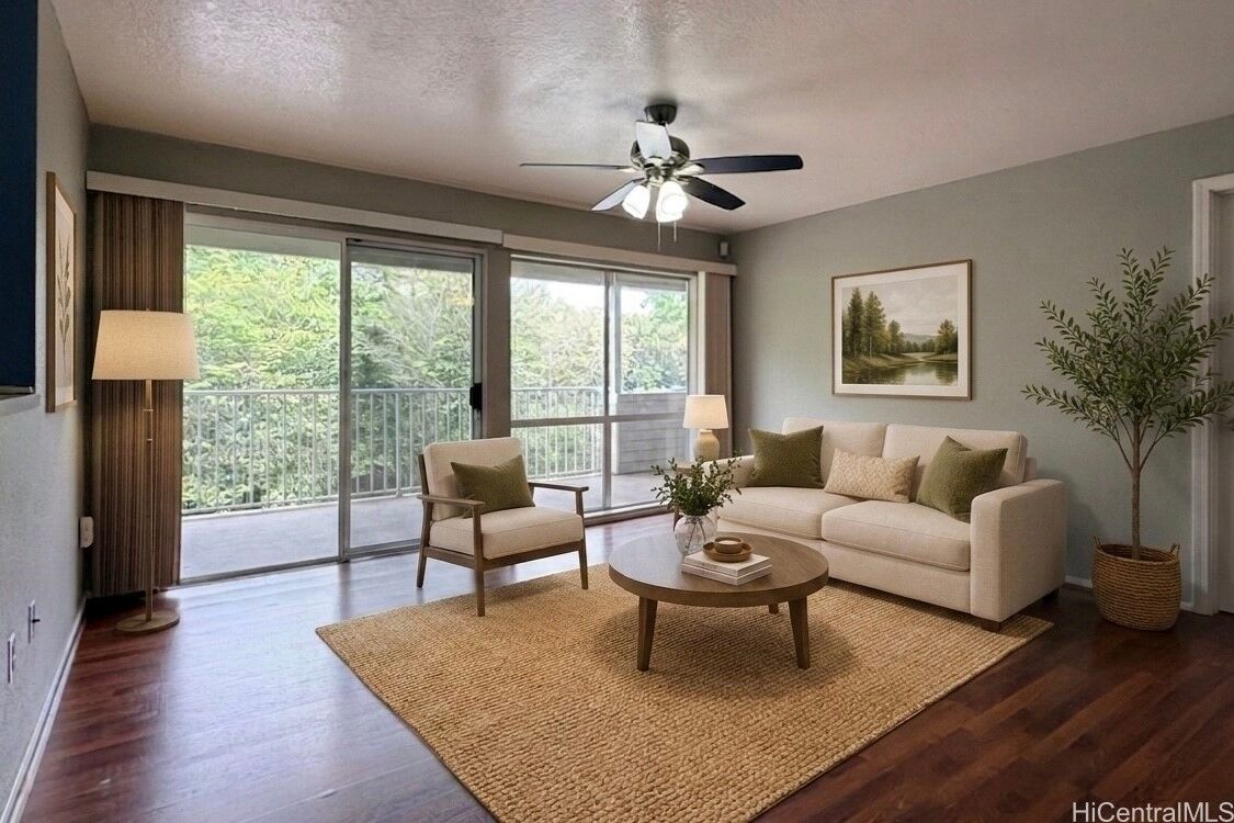 Property Photo:  95-270 Waikalani Drive C204  HI 96789 