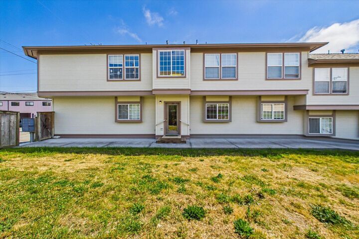 Property Photo:  1165 H Street  CA 95521 