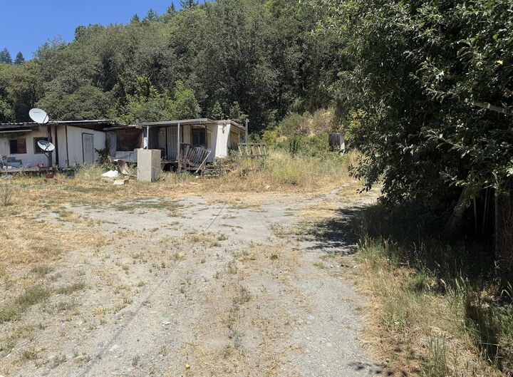 Property Photo:  219 Rice Lane  CA 95546 