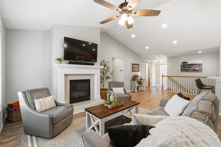 Property Photo:  6114 Pinewood Court  IA 50131 