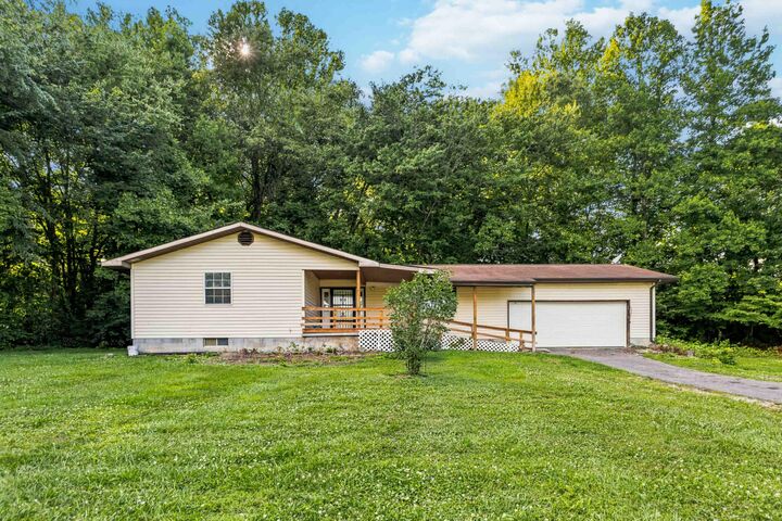 Property Photo:  3572 Echo Valley Road  KY 40740 