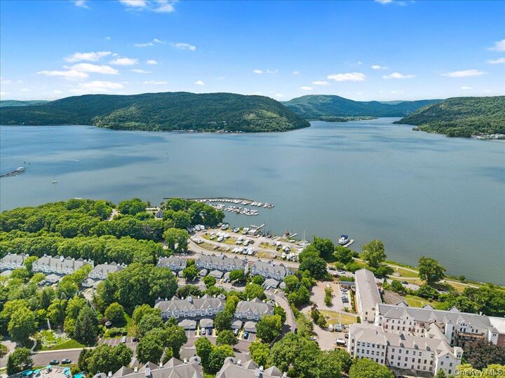 Property Photo:  225 Waterside Close  NY 10566 