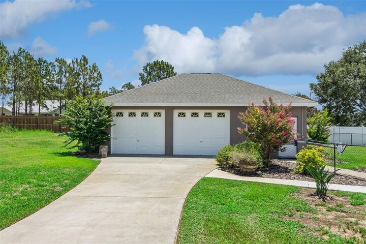 Property Photo:  3851 Muncie Road  FL 33827 