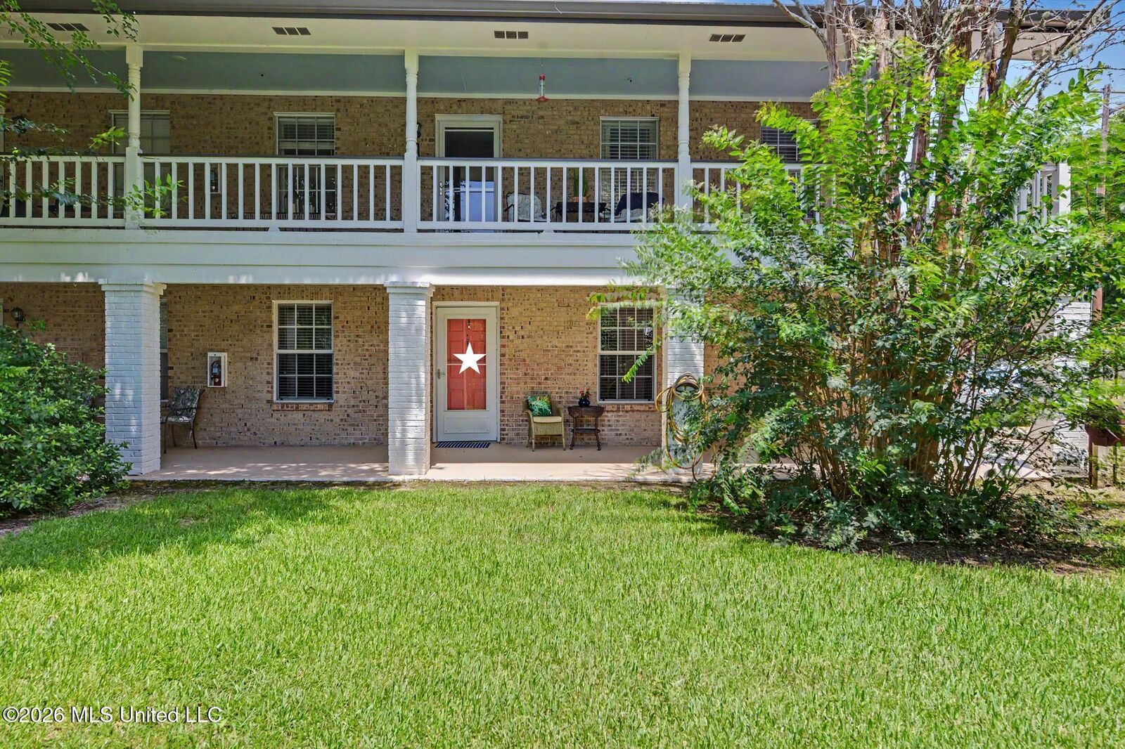 Property Photo: 515 Third Street MS 39520