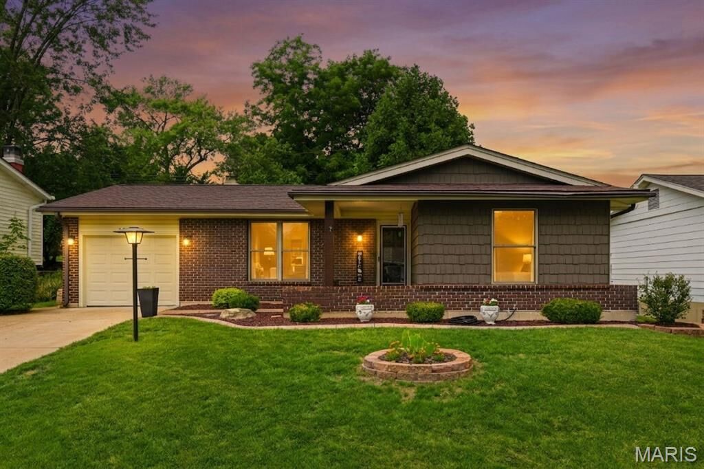 Property Photo:  2451 Wesbay Drive  MO 63043 