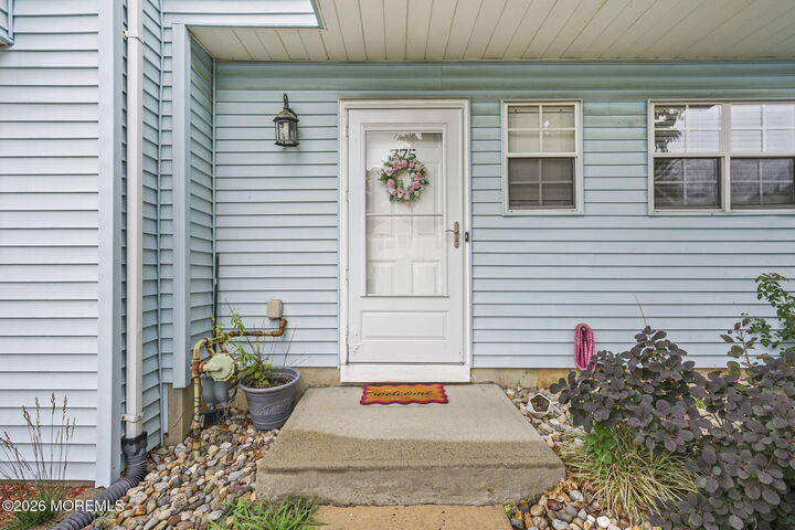 Property Photo:  775 Darlington Drive  NJ 08857 