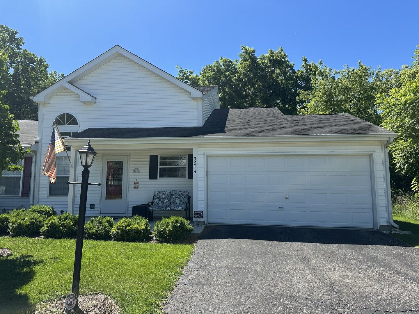 Property Photo:  3214 Debra Drive  IL 60042 