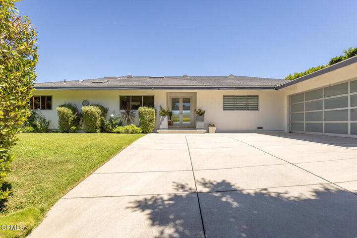 Property Photo:  3446 Caribeth Drive  CA 91436 