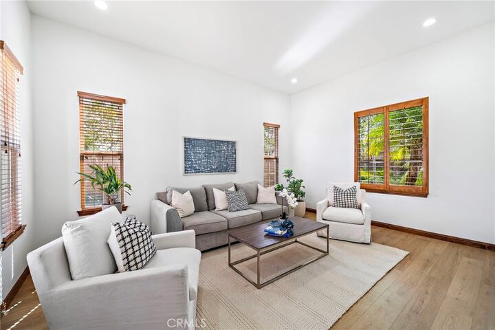 Property Photo:  28 Drackert Lane  CA 92694 