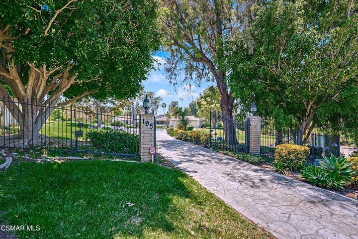 Property Photo:  195 Avocado Place  CA 93010 