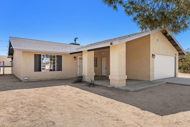 Property Photo: 7113 La Habra Avenue CA 92284