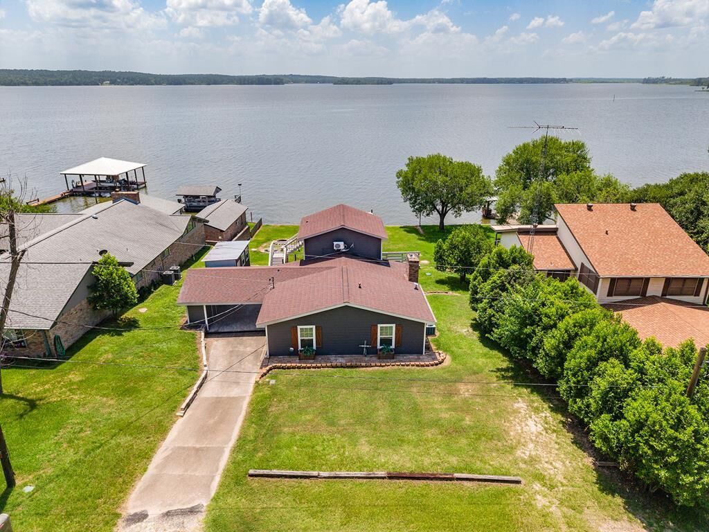 Property Photo: 162 Dogwood Lane TX 75862