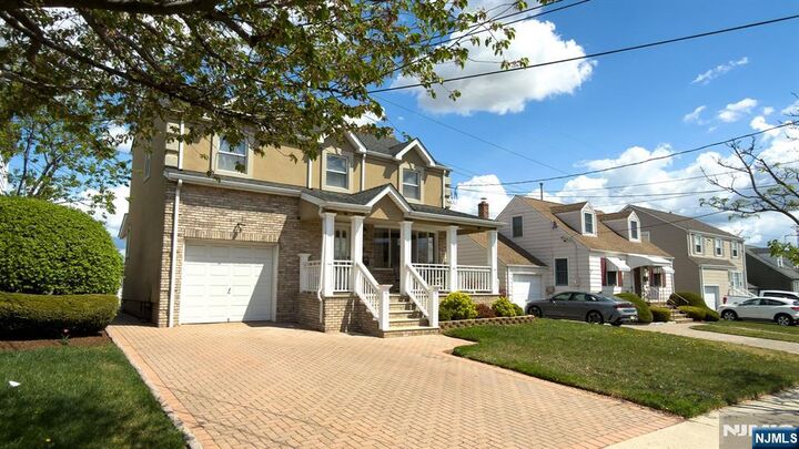 Property Photo:  28 Noel Drive  NJ 07031 