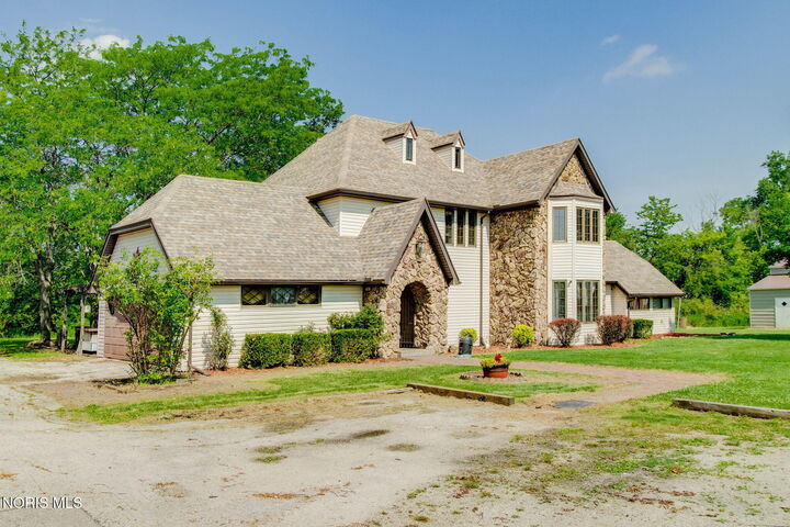 Property Photo:  1980 S Harris Salem Road  OH 43449 
