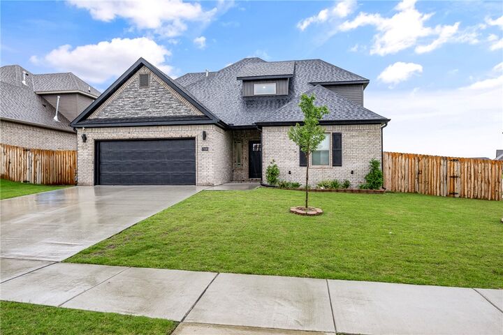 Property Photo: 7100 SW High Meadow Boulevard AR 72713