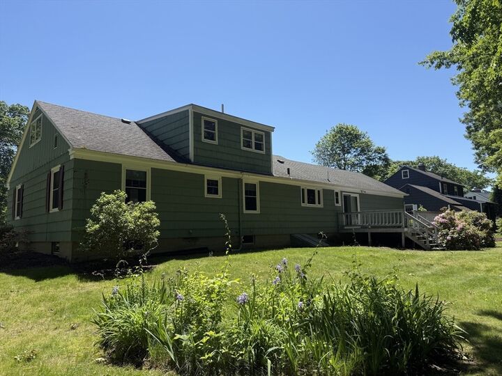 Property Photo: 50 Edgewood Rd MA 01545