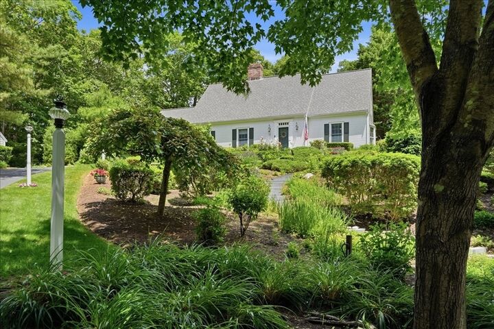 Property Photo:  11 Tower Hill Dr  MA 01534 