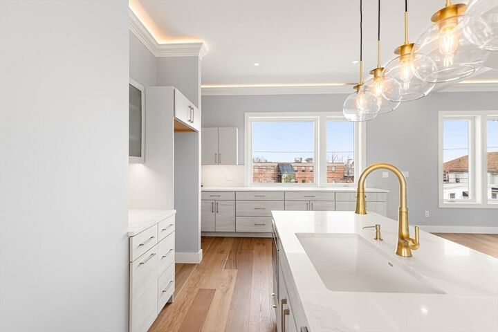 Property Photo:  312 Newton Street 2A  MA 02453 